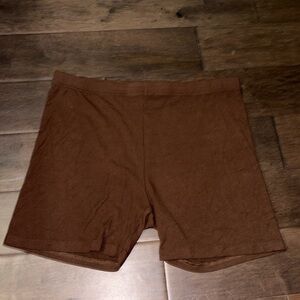 SHEIN curve 1xl booty shorts, brown, shapewear